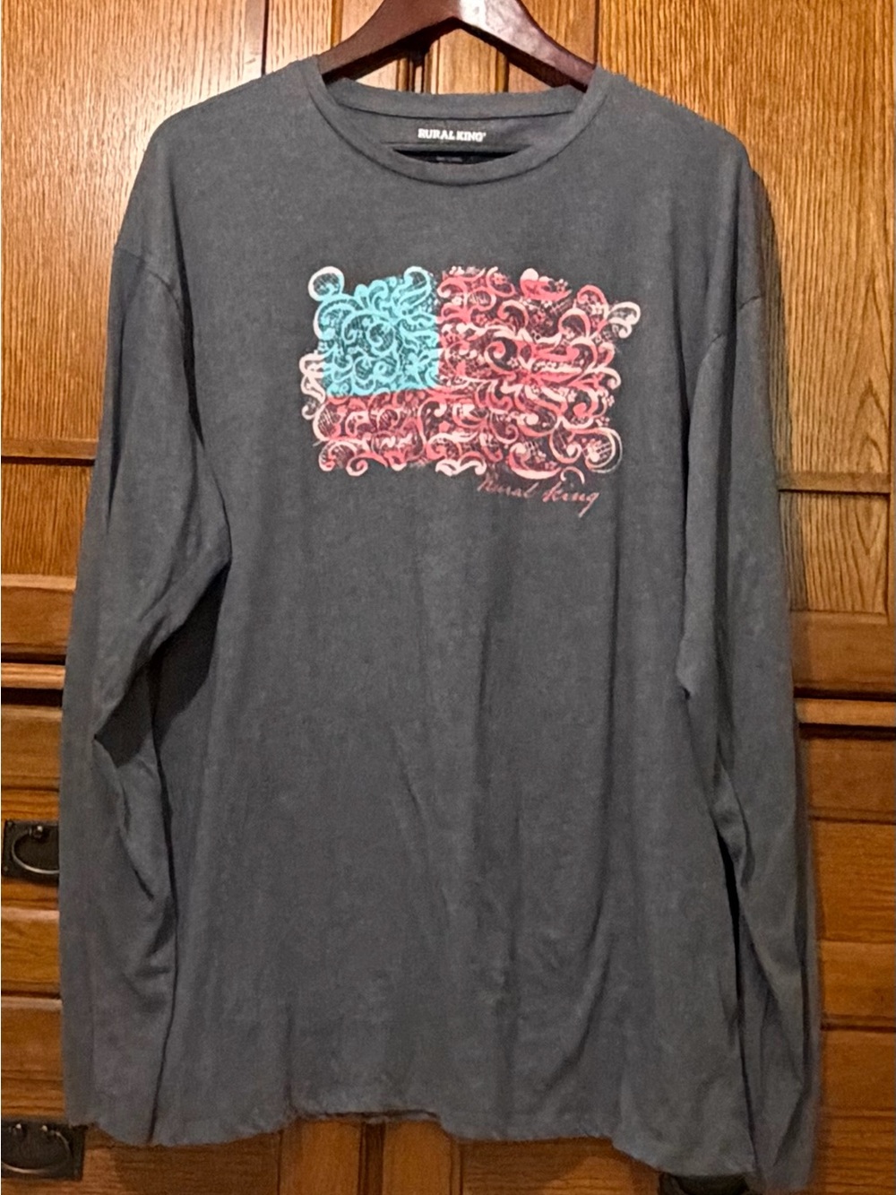 Rural King Patriotic Flag Stylized Lace Swirl Graphic Tee America Country Comfy
